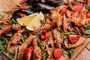 Fresh mussels, crayfish, shrimp. Seafood platter