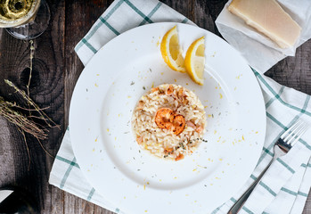Risotto with shrimps and thyme