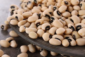 dried black eyed peas