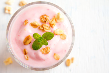 strawberry yogurt with granola