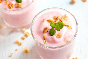 strawberry yogurt with granola
