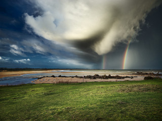 Regenbogenwolke