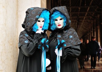 Fototapeta na wymiar karneval in venedig