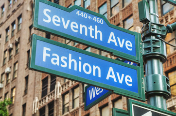 Naklejka premium Seventh avenue sign