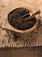 dried black tea