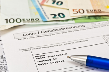 Lohn und Gehalt