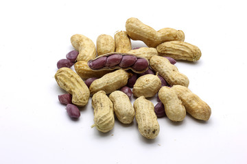 peanuts isolated
