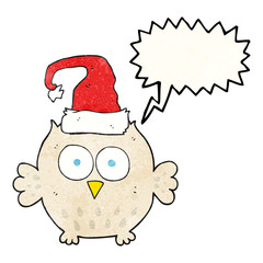 speech bubble textured cartoon owl wearing christmas hat