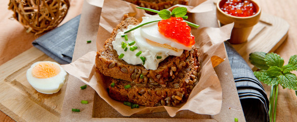 Red caviar with wholemeal bread.