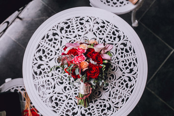 Beatiful bride with  boquet  in the hend