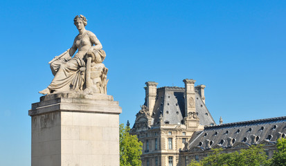 Fototapeta na wymiar French architecture in Paris