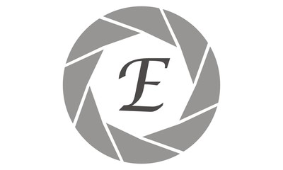 Modern Logo Solution Letter E