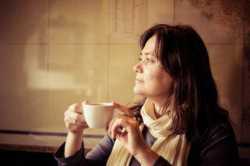 woman drinking coffee