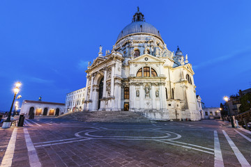 Fototapeta na wymiar Santa Maria della Salute in Venice