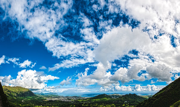 Nuuanu Pali Lookout