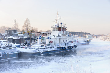 ships in the lake, winter