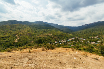 Fototapeta na wymiar The village is in a hilly area.
