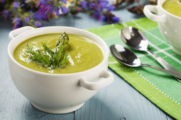Delicious soup with asparagus.