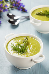 Delicious soup with asparagus.