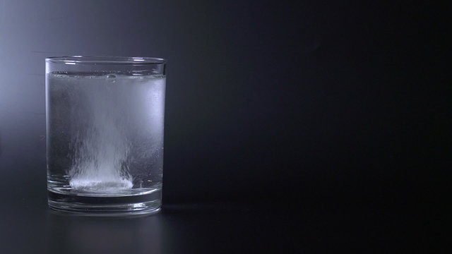 Tablet Fizz in Glass