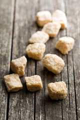 unrefined cane sugar cubes