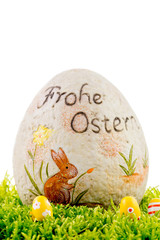 Frohe Oster im Moos