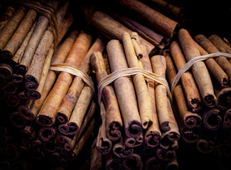 Cinnamon sticks