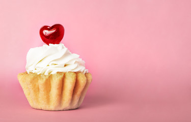 Shortbread cake with sweet decoration in the form of hearts 