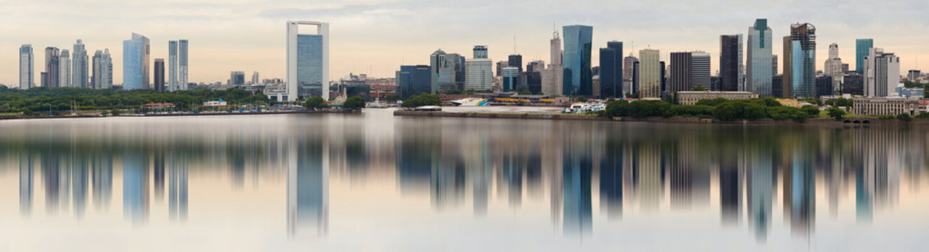 Fototapeta The skyline of Buenos Aires, Argentina. View from the Rio de la Plata.