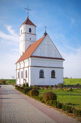 Fototapeta na wymiar Belarus, Zaslavl: Spaso-Preobrazhensky orthodox church.