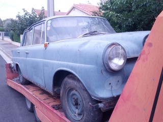 Remorquage vieille voiture