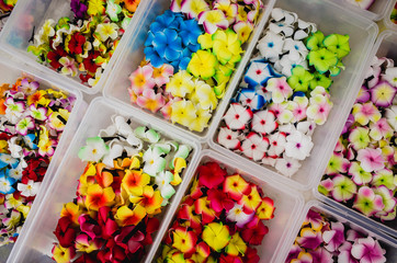 花のアクセサリー