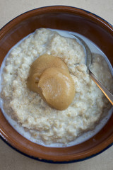 Breakfast porridge with apple