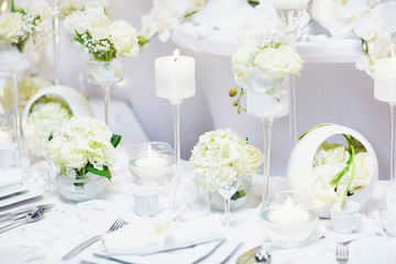 Beautidul table set for wedding reception