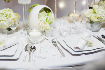 Beautidul table set for wedding reception