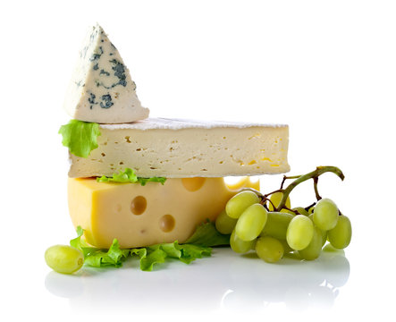 cheese with grapes