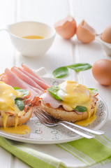 Egg Benedict with ham
