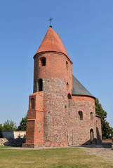Fototapeta na wymiar Rotunda św. Prokopa, Strzelno, Polska