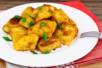 Potatoes with Curry and Breadcrumbs, Garnish