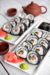 Salmon and cheese rolls