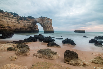 Obraz premium Beautiful Albandeira beach, Algarve, Portugal