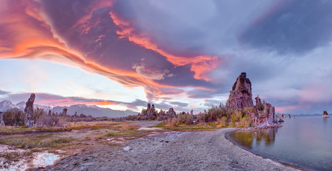 Sunrise at the Mono lake with mineral formations called tuffs, California - Powered by Adobe
