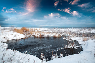 Fototapeta na wymiar Baltic Sea in winter.