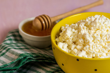 cottage cheese with honey