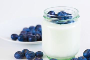 yogurt with blueberries