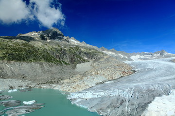 Rhonegletscher mit See