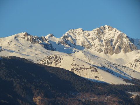 Savoie - Maurienne - Montagne enneigée