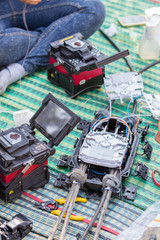 fiber optic fusion splicer in field
