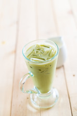 iced matcha latte