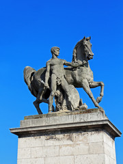 Obraz premium Roman horseman statue - Paris - Iéna Bridge